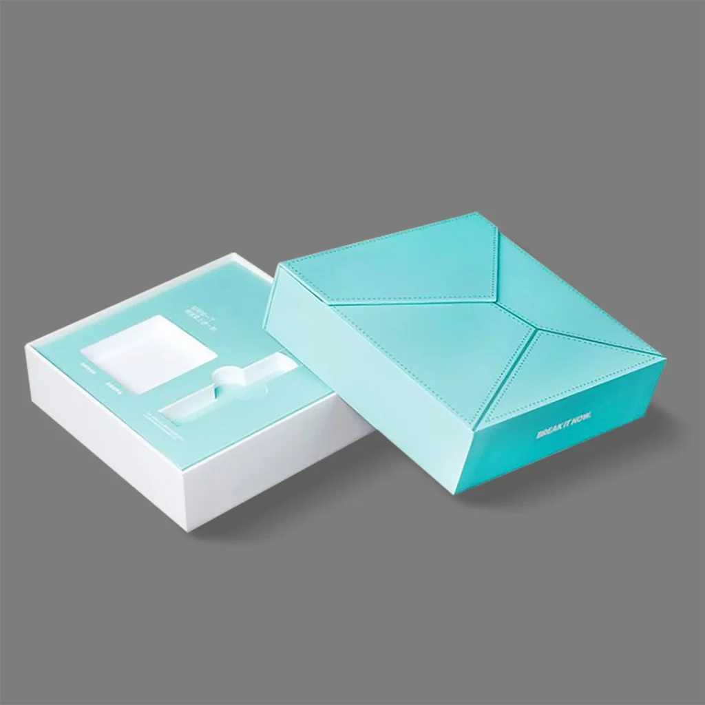 Коробка крышка дно с ложементом