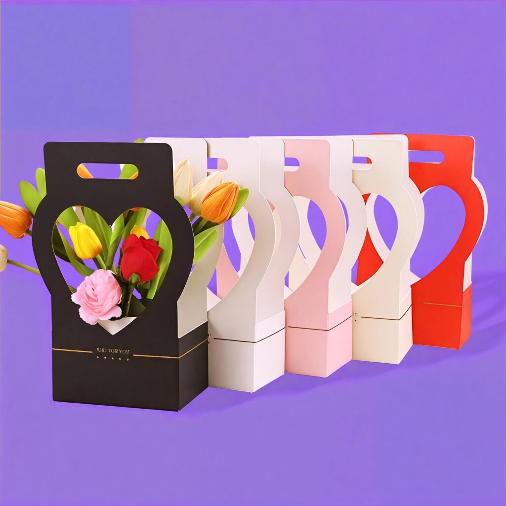 Коробка с ручками для цветов